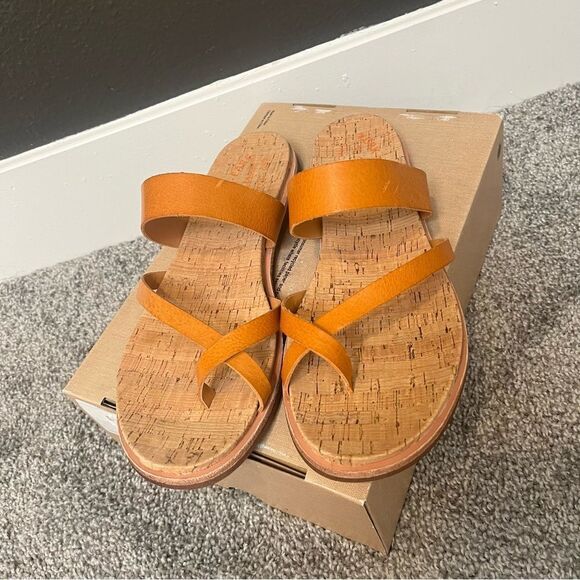 KORK-EASE Belinda Leather Sandals - Picture 8 of 13